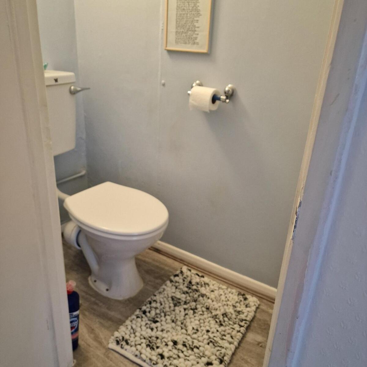 New Listing- 2 Bedroom Riverside Chelsea Apartment