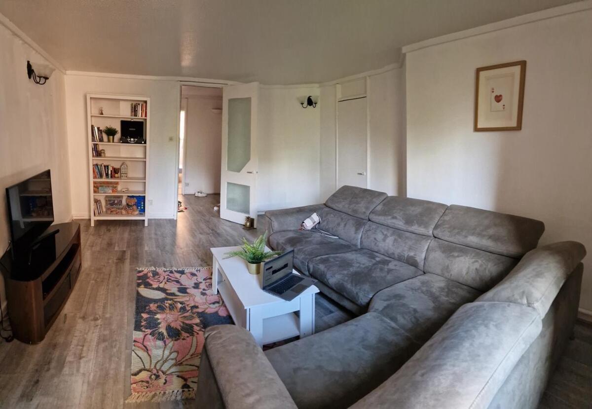 Apartment New Listing- 2 Bedroom Riverside Chelsea
