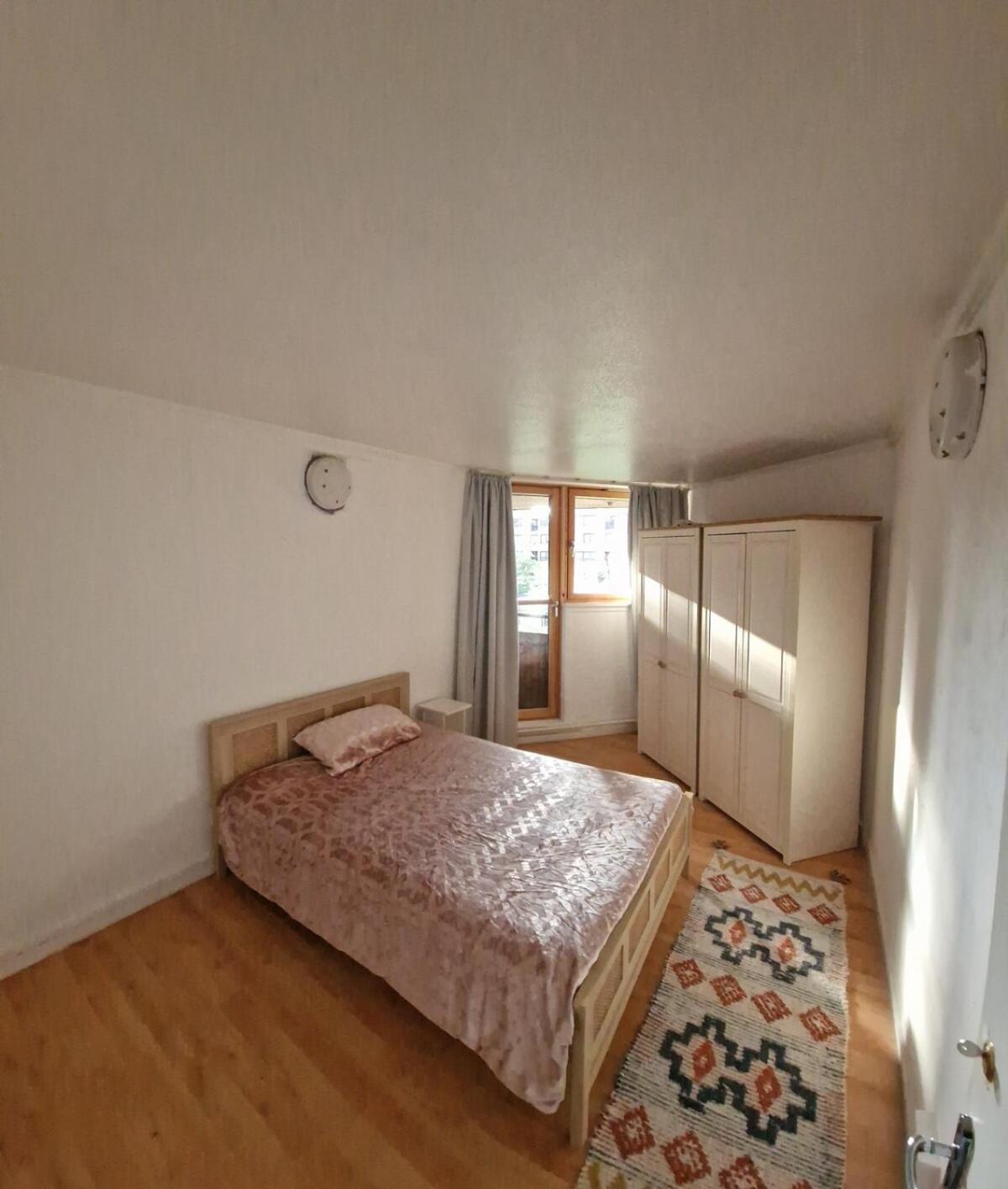New Listing- 2 Bedroom Riverside Chelsea Apartment *